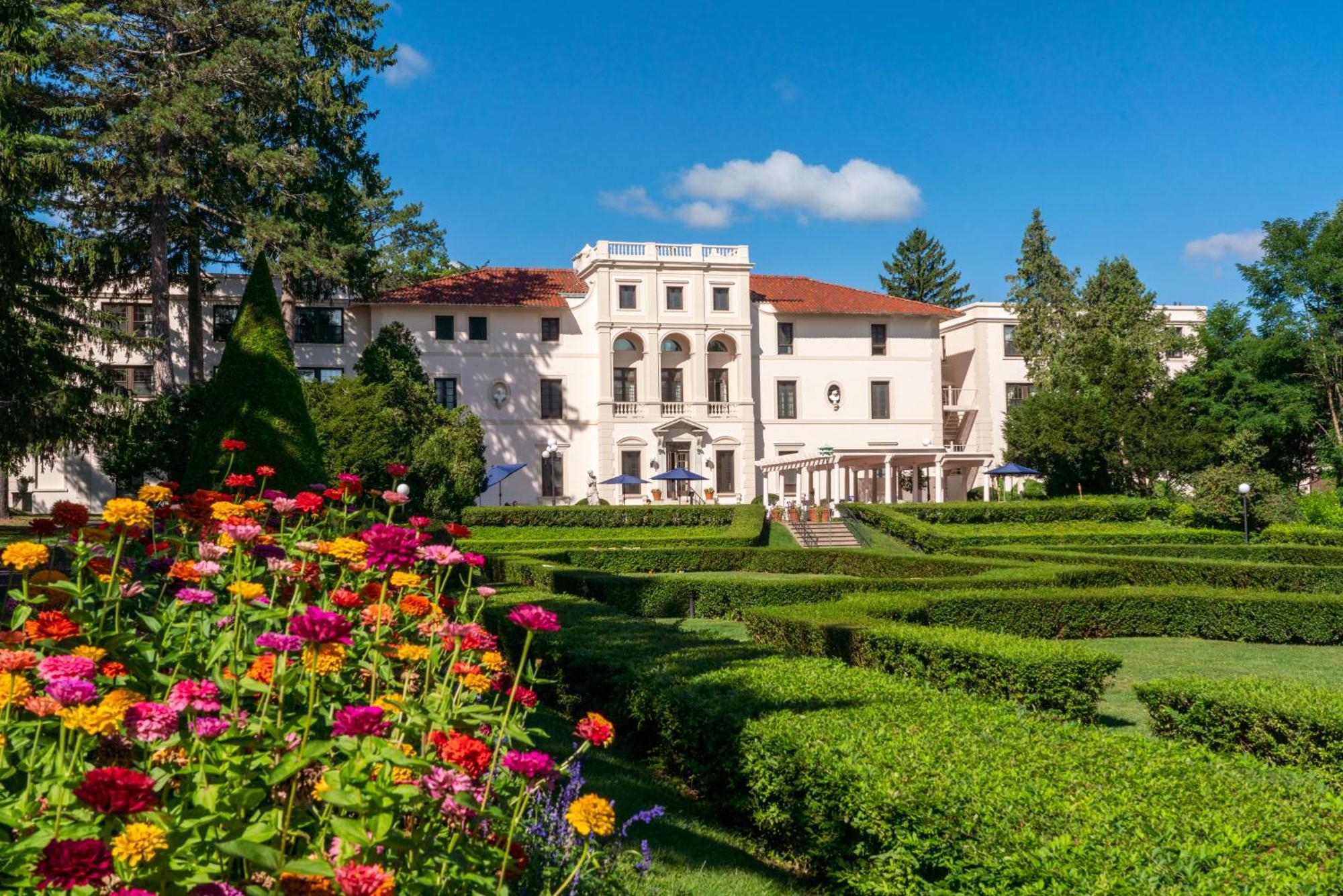 Geneva On The Lake Boutique Resort Hotel Exterior photo